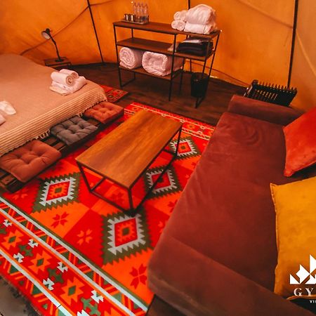 Gipsy Village Park Hotel Asureti Extérieur photo