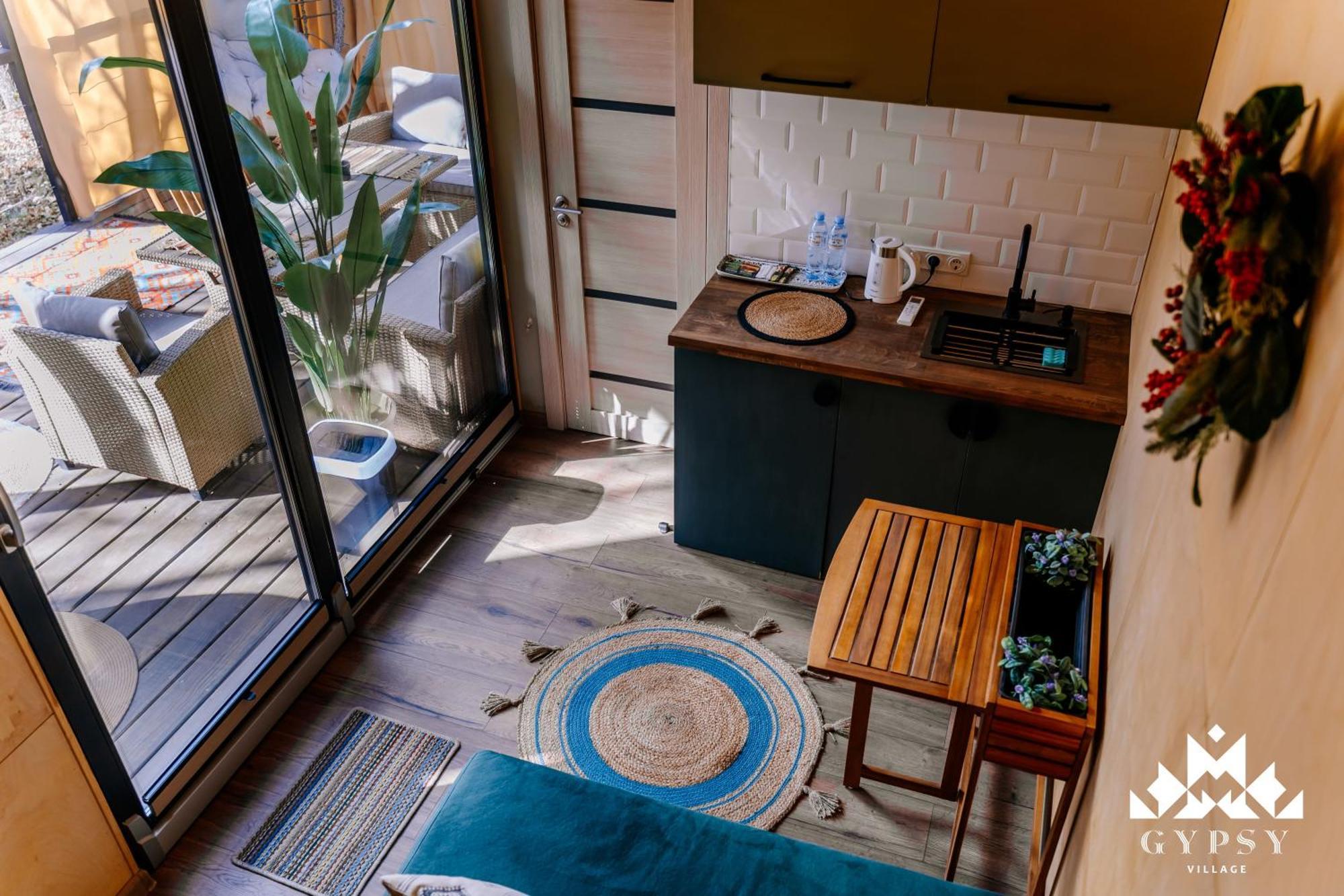 Gipsy Village Park Hotel Asureti Extérieur photo
